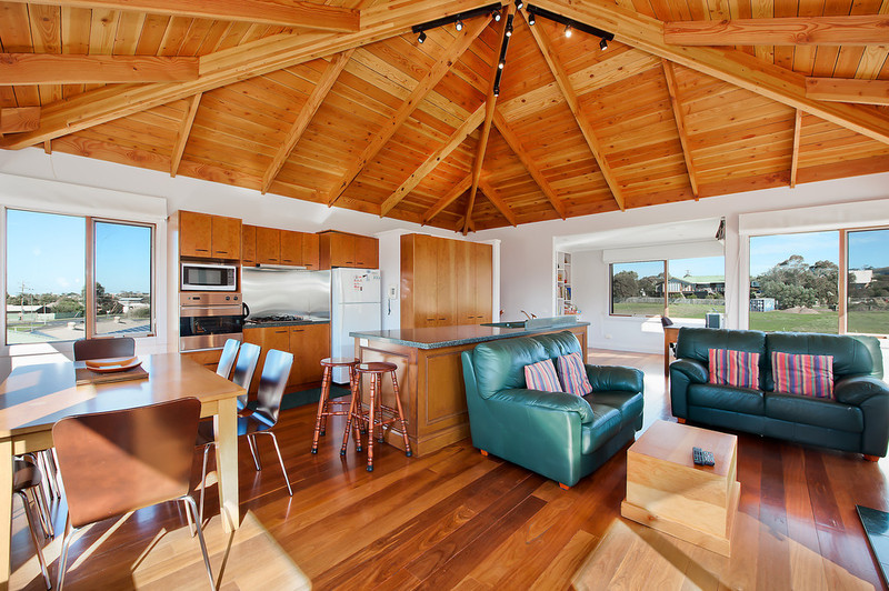 5 Banksia Court, Apollo Bay, VIC, Apollo Bay - Thumbnail 2