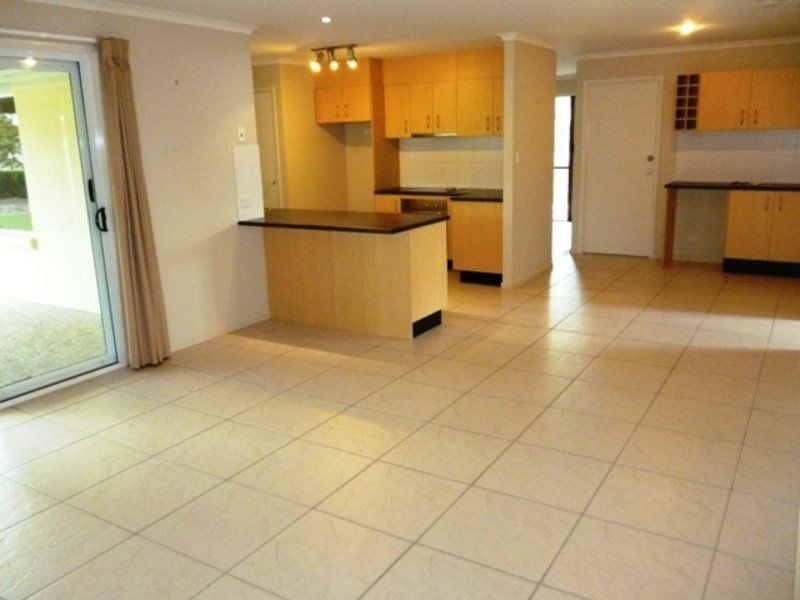 7 Burrajum Place CALOUNDRA WEST QLD, Caloundra West - Thumbnail 8