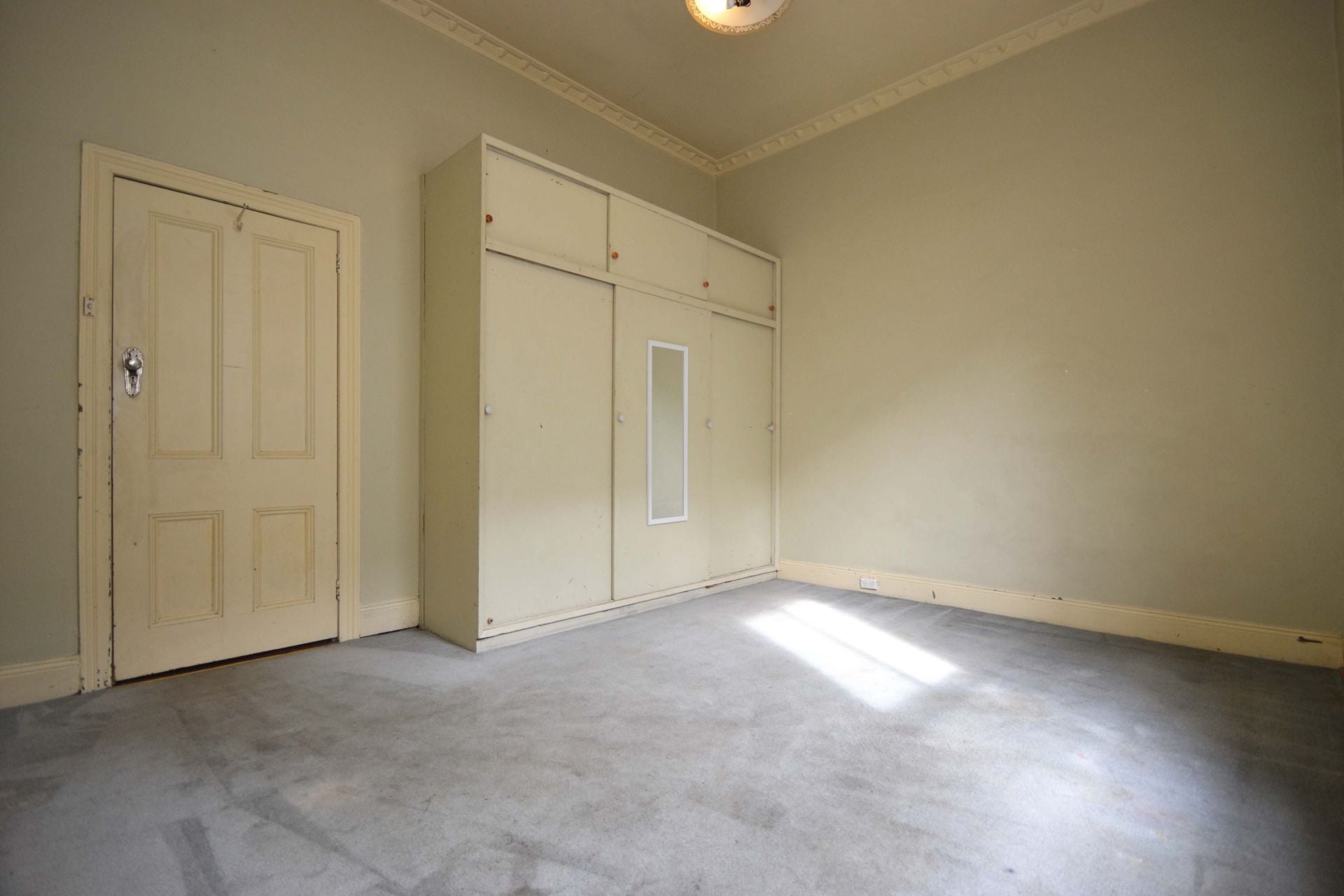 PERIOD CHARM IN AN EXCELLENT LOCATION
