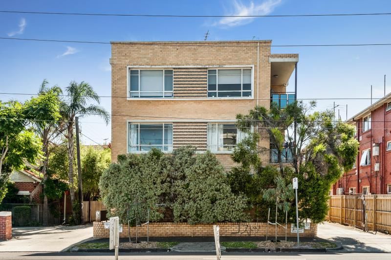 1/55 Hotham Street, St Kilda East - Thumbnail 2