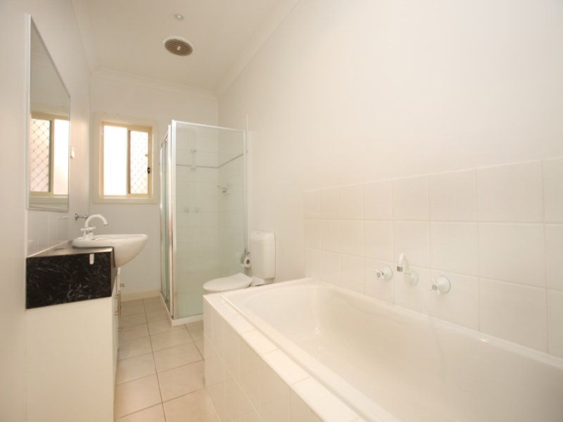 2/8 Ashby Court, Altona Meadows - Thumbnail 5
