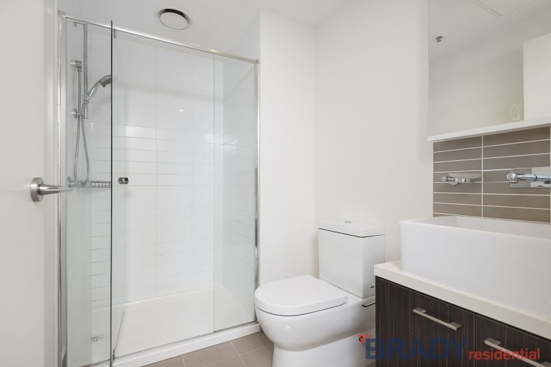 705/8 Sutherland Street MELBOURNE VIC, Melbourne - Thumbnail 4