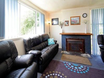 3
 
 
 
  
 
 
 1
 
 
 
 
 
 
 
 
 32 Laura Street, LATROBE TAS 7307, Latrobe - Thumbnail 6