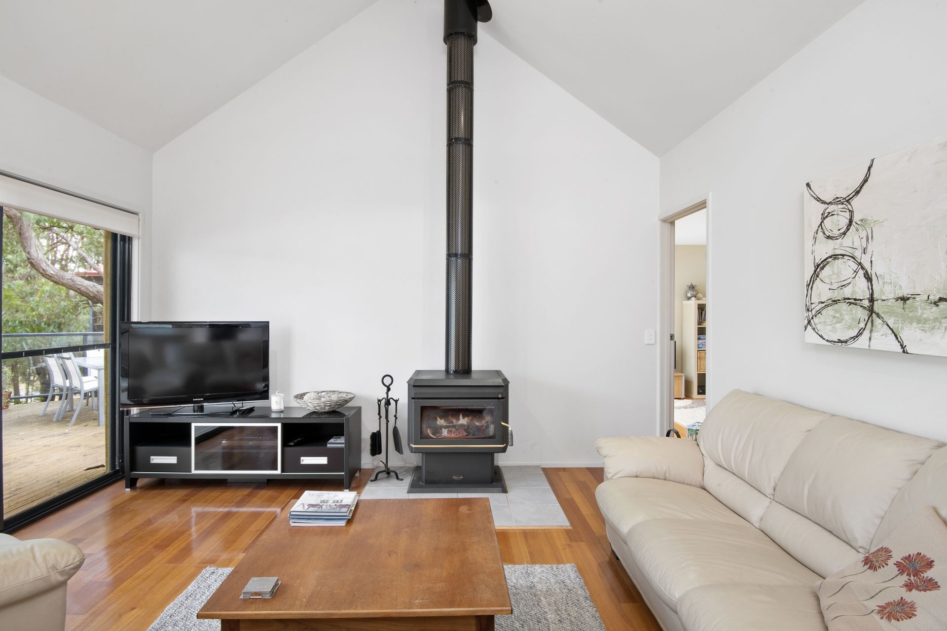 33 Forest  Drive, Fairhaven - Thumbnail 4