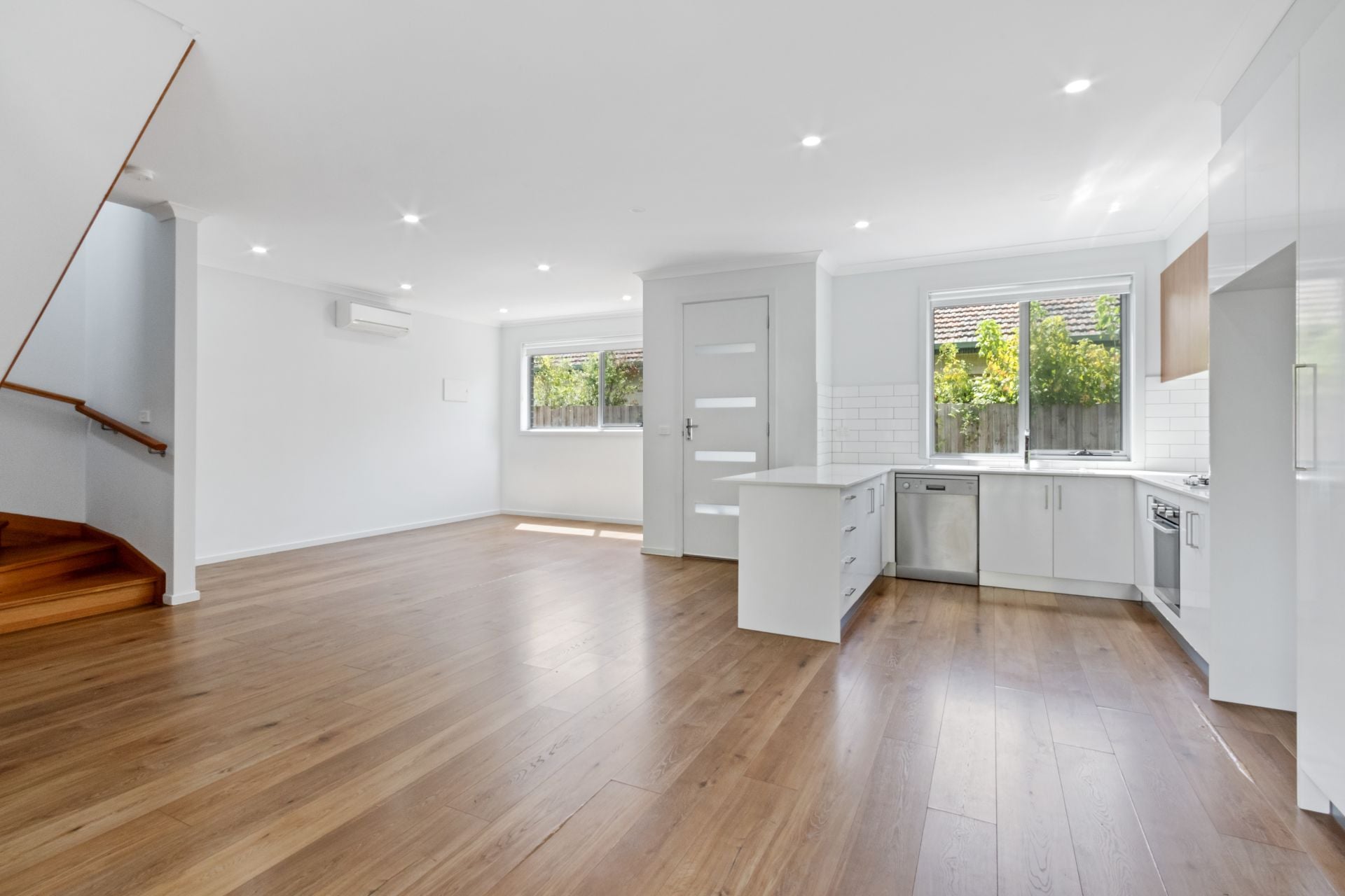 Charming Townhouse in Ideal Location