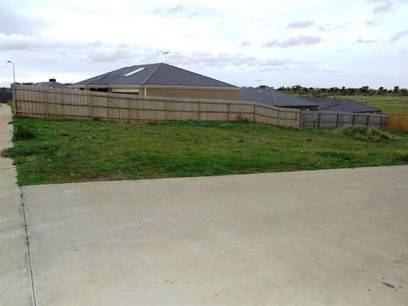 1 Third Mews, Bacchus Marsh - Thumbnail 3
