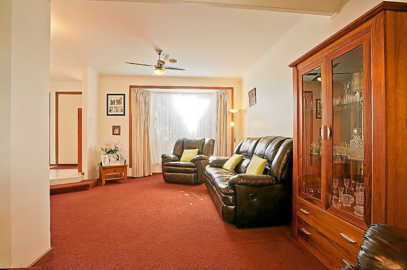 3 Carey Crescent, Bacchus Marsh - Thumbnail 6