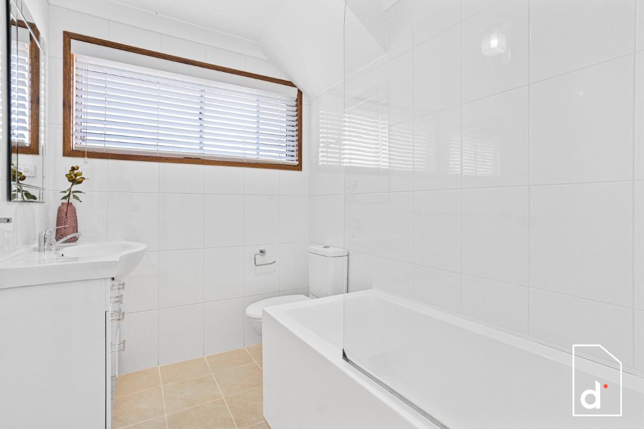 29 Matthews Drive, Mount Warrigal NSW