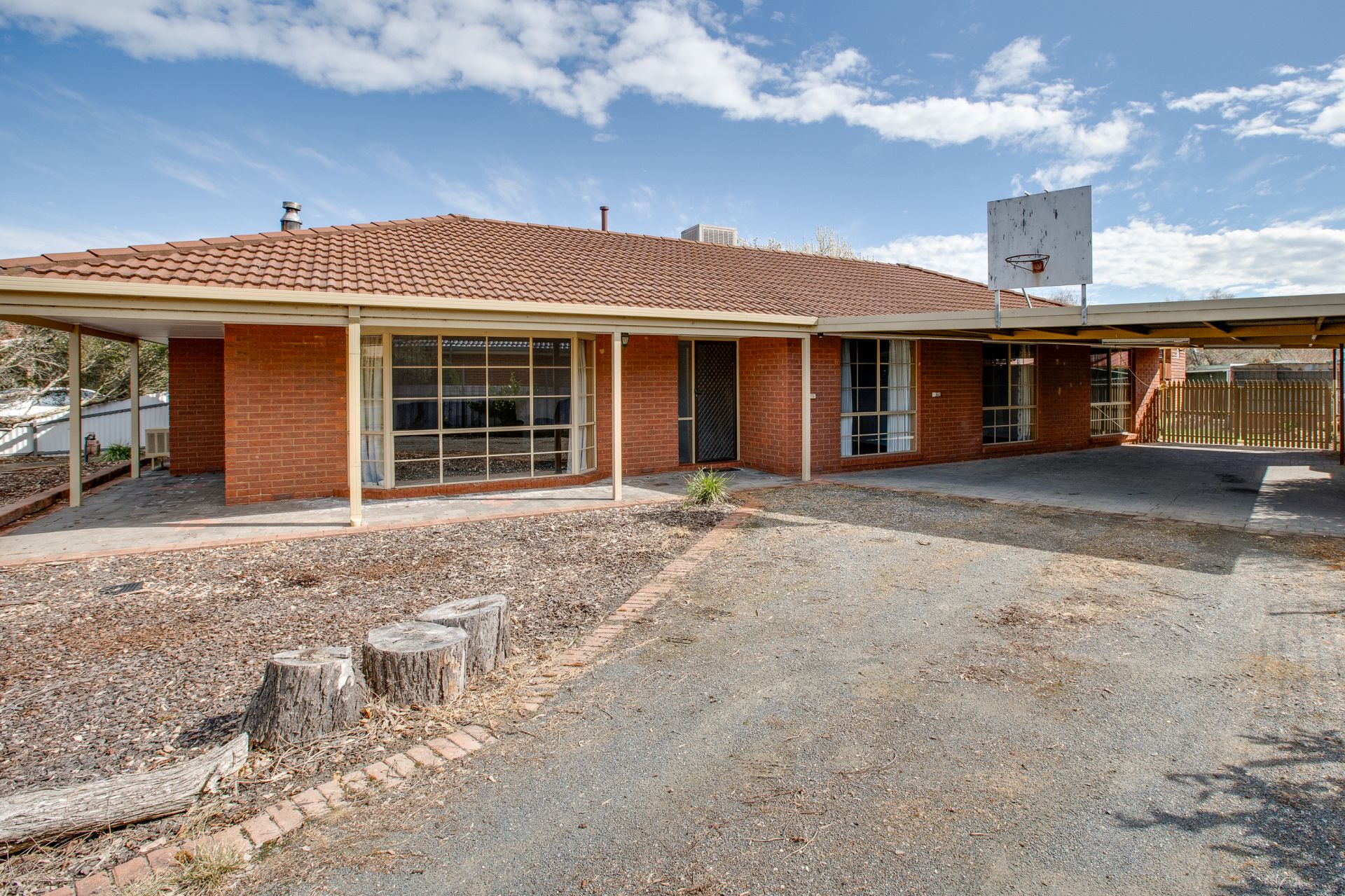 136 Dight Street, Jindera Gilson Yonson Real Estate