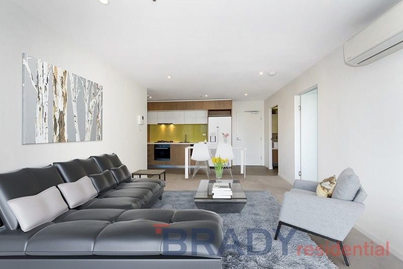 2305/8 Sutherland Street MELBOURNE VIC, Melbourne - Thumbnail 3