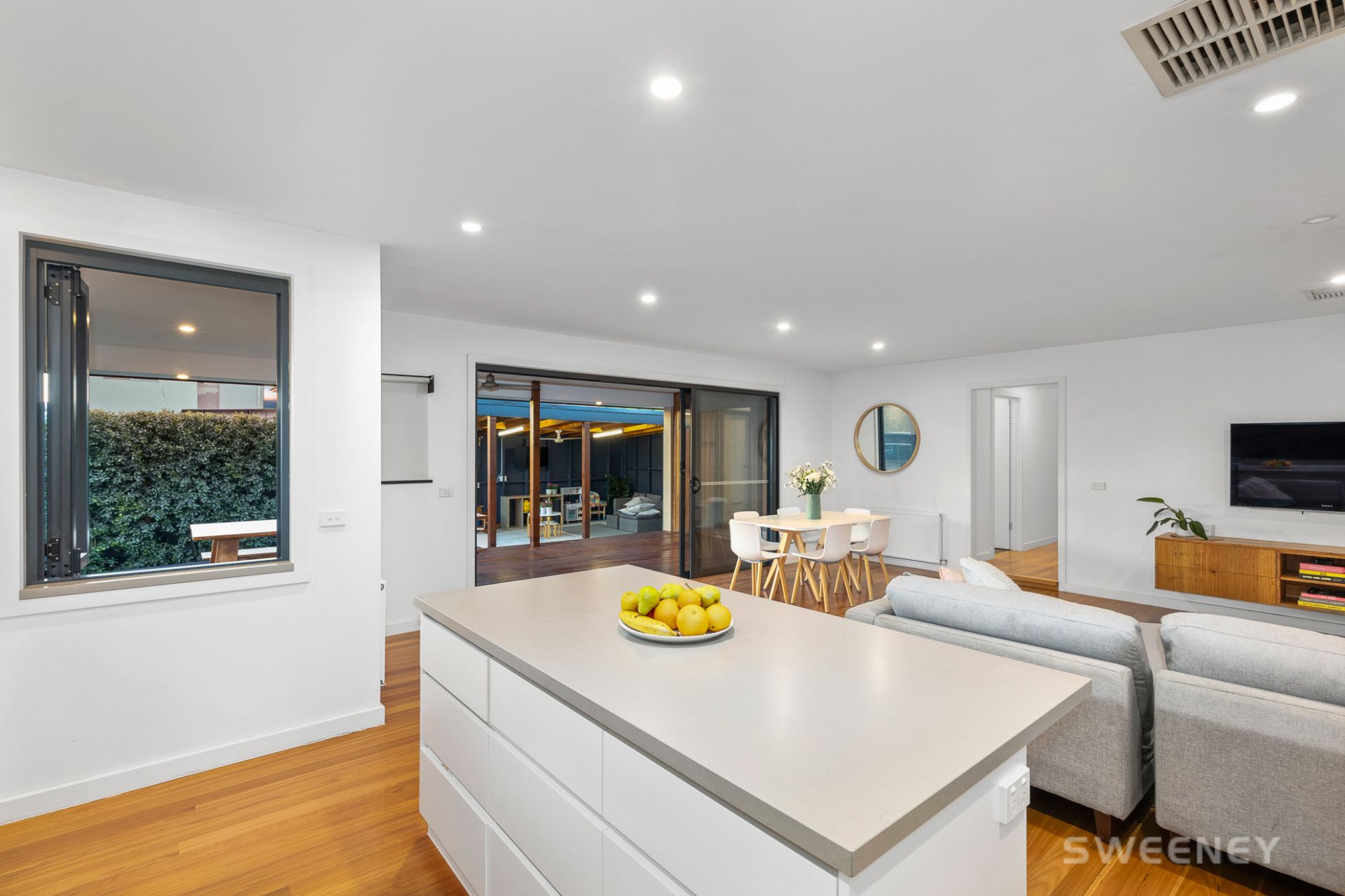 17 Mcarthurs Road, Altona North - Thumbnail 4