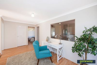6 Tozer Loop, Atwell