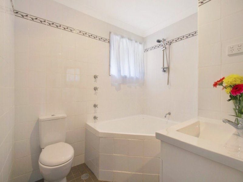 59 Andrew Thompson Drive, McGraths Hill - Thumbnail 7