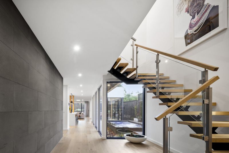 14 Kalonga Road, Balwyn North - Thumbnail 2