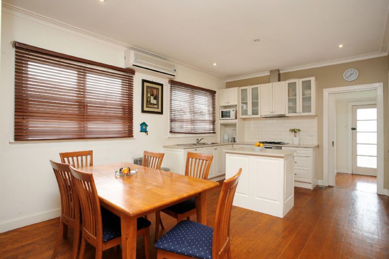 7 Sanderson Street, Yarraville - Thumbnail 3