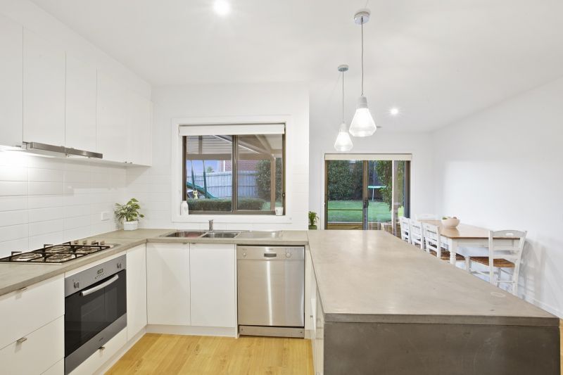 31 Oakdean Boulevard Ocean Grove VIC, Ocean Grove - Thumbnail 7