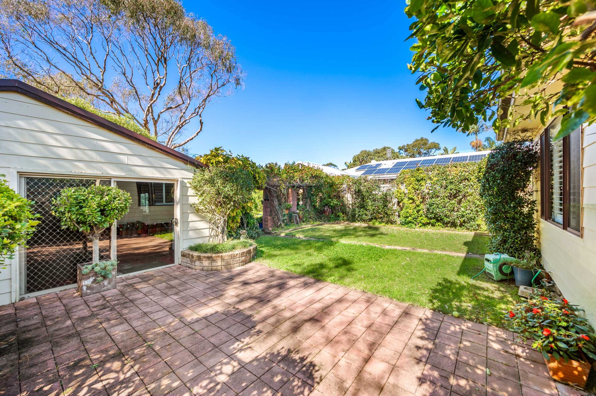 105 Park Avenue, Caves Beach 3Realty
