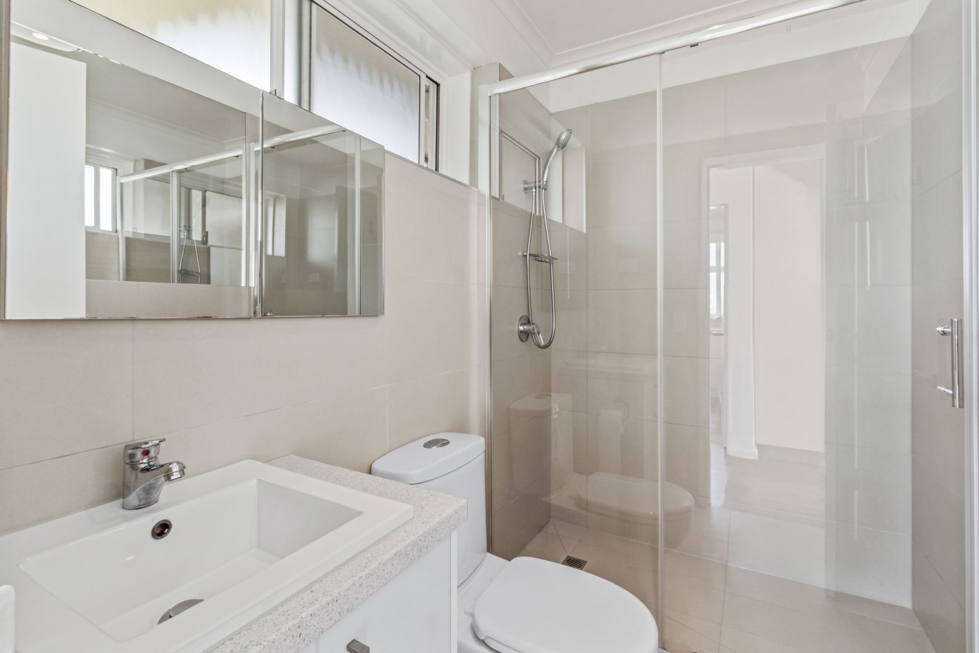 Stunning Renovated Apartment