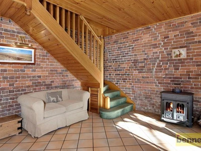 313 Windsor Street, Richmond - Thumbnail 4
