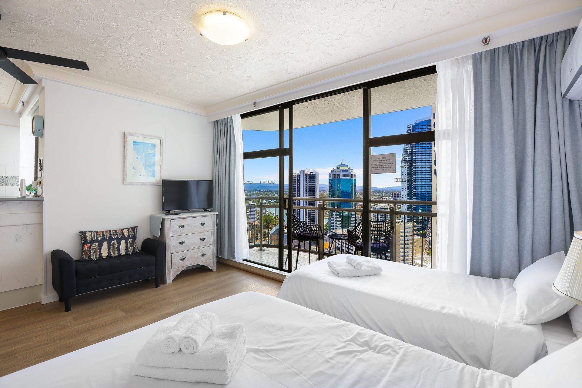 2608/18 Hanlan Street Surfers Paradise QLD, Surfers Paradise - Thumbnail 8