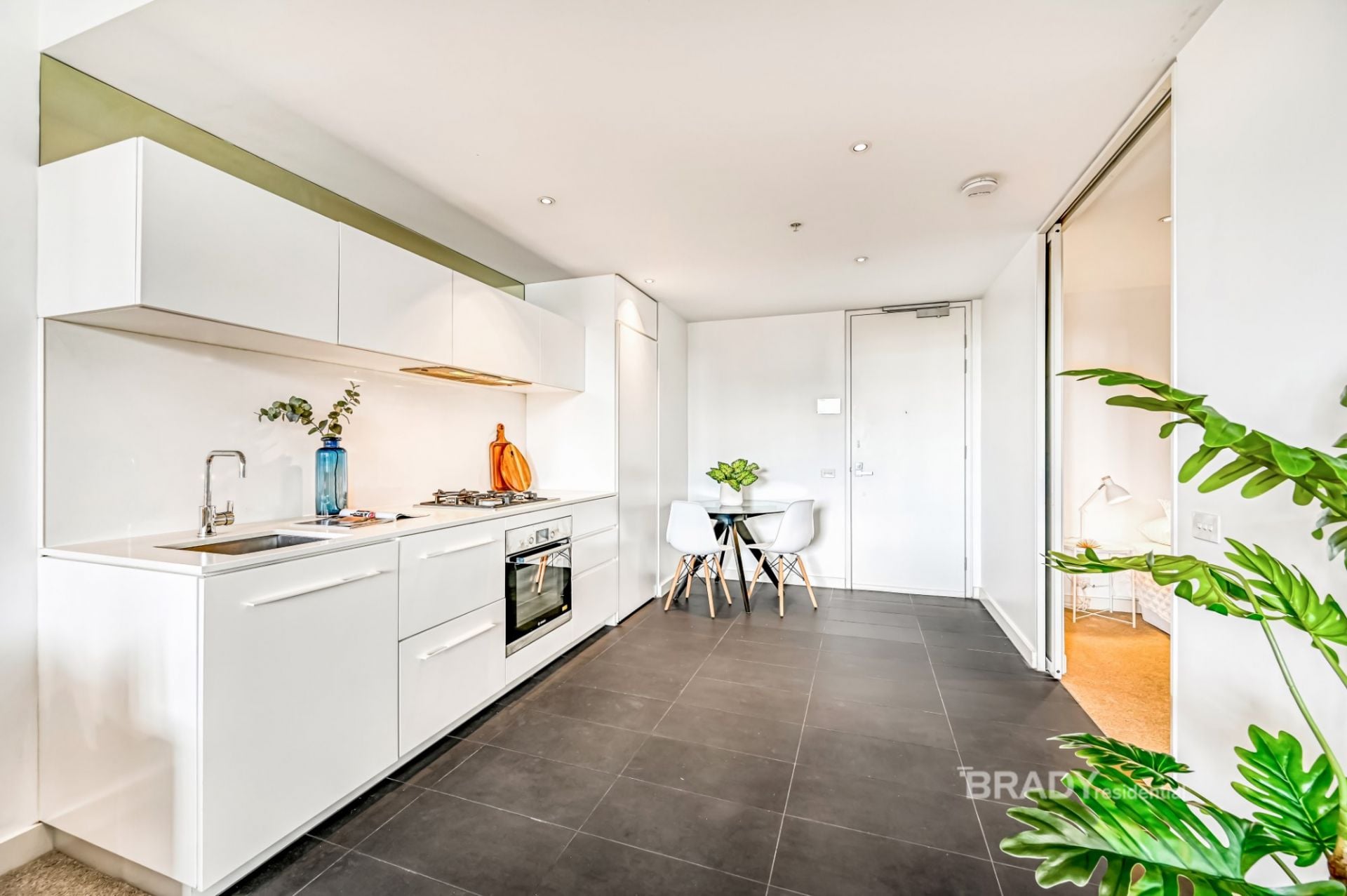 1503/39 Coventry Street SOUTHBANK VIC, Southbank - Thumbnail 2