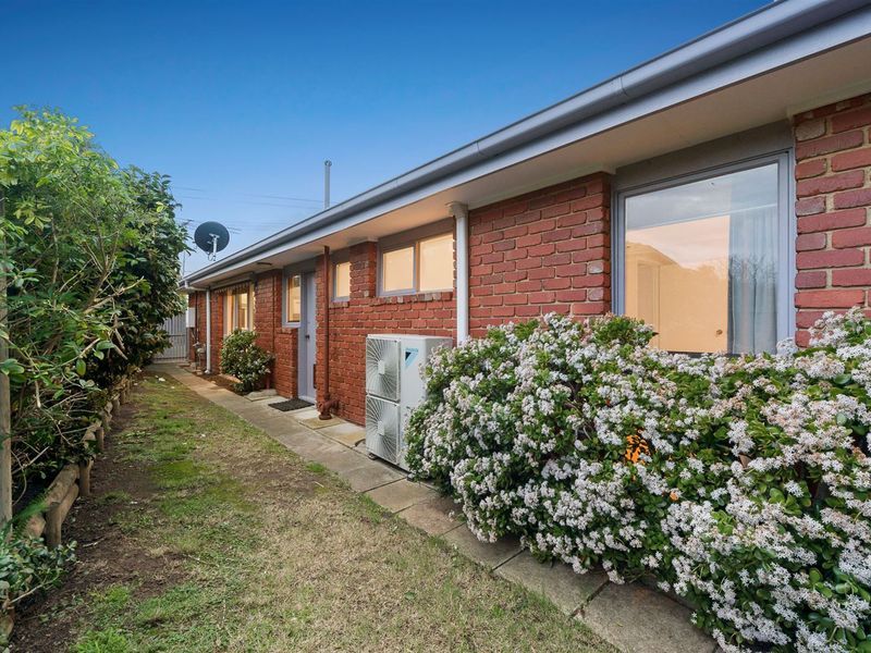 Real Estate For Sale 74 Wilsons Road Mornington , VIC