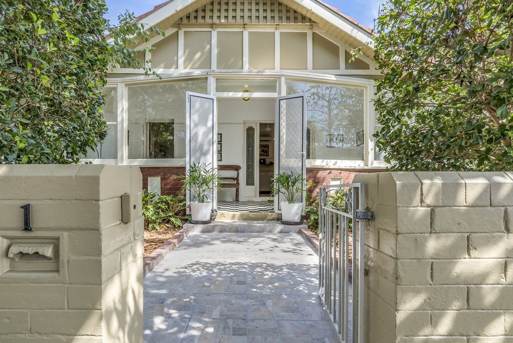 Real Estate For Sale 1 Silsoe Street Hamilton East , NSW