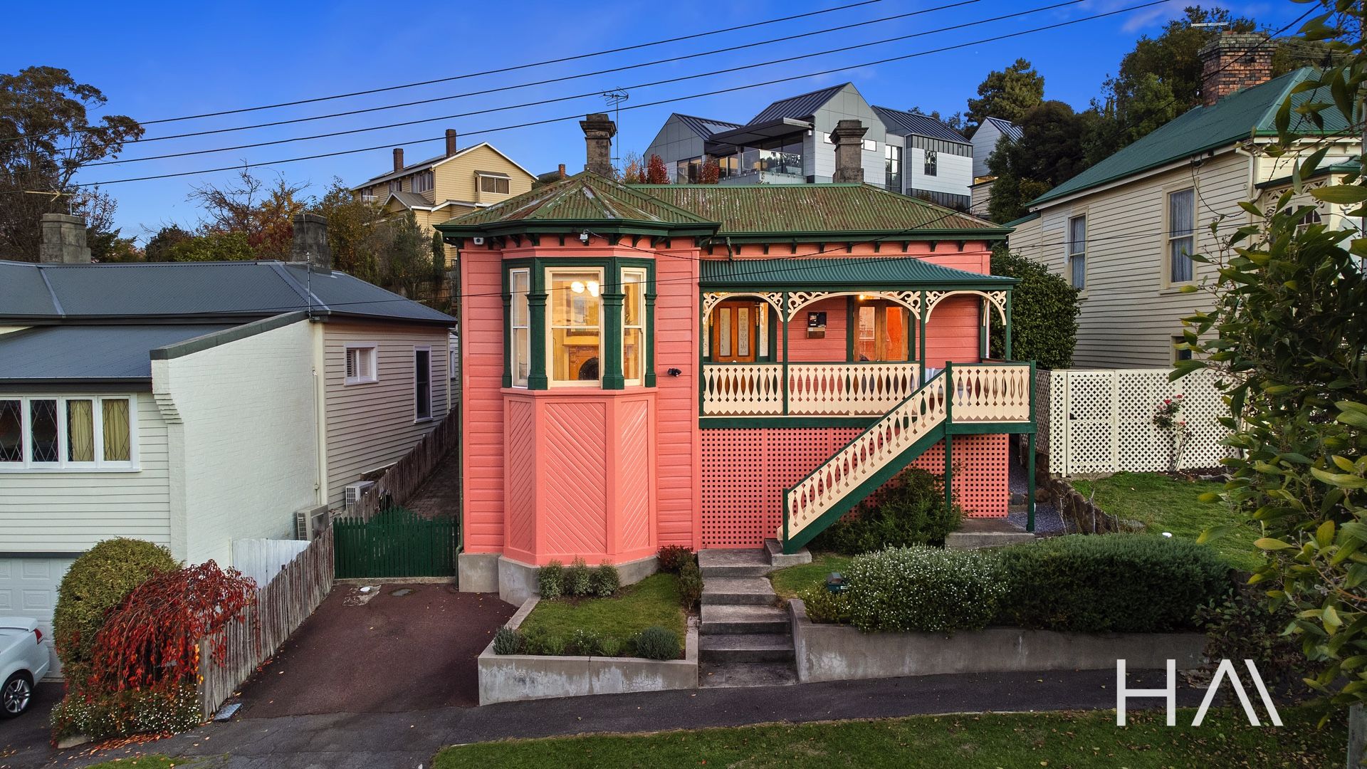 11 South Bank Trevallyn, Trevallyn - Thumbnail 2