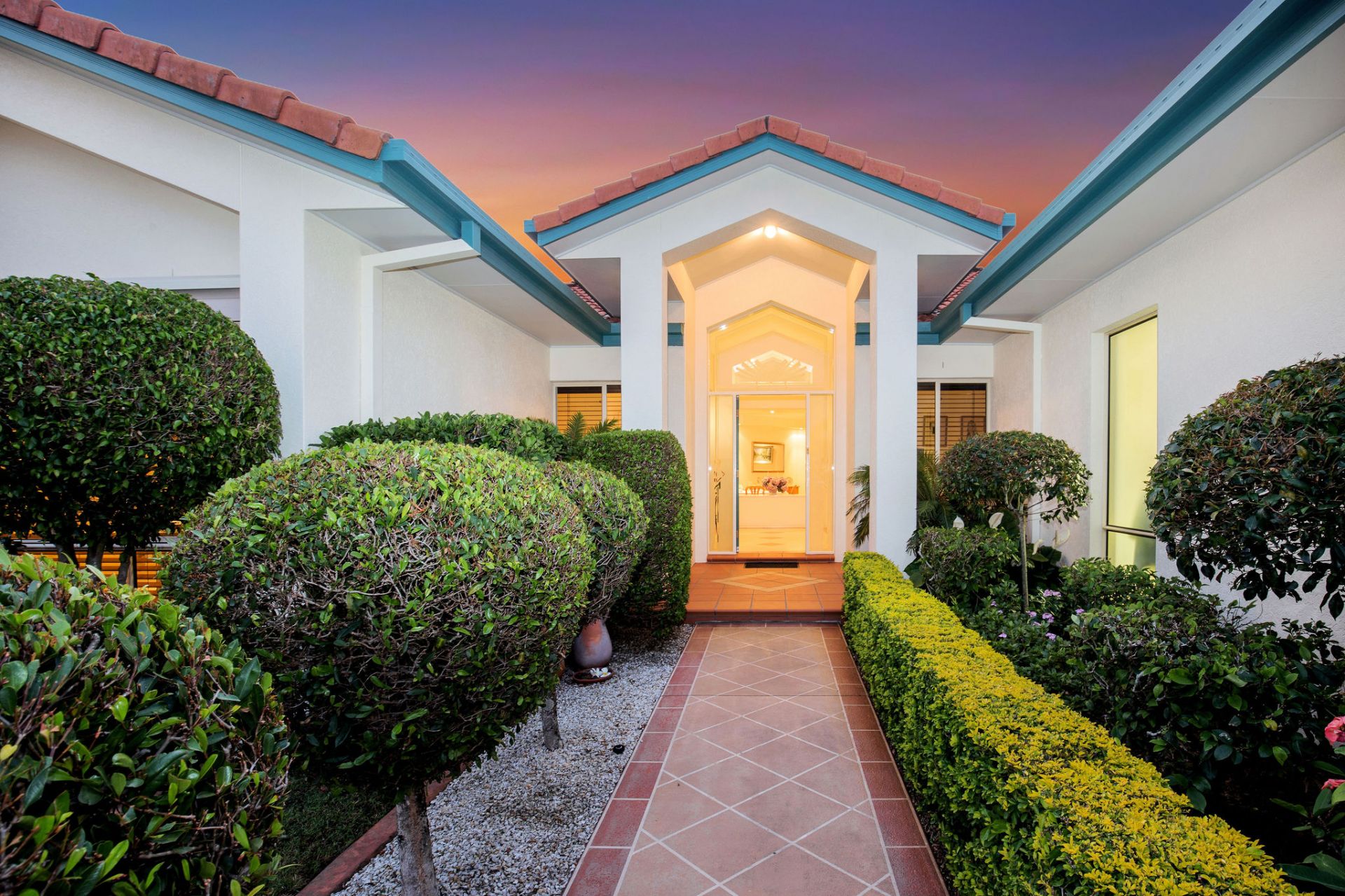 16 John Dalley Drive, Helensvale - Thumbnail 4