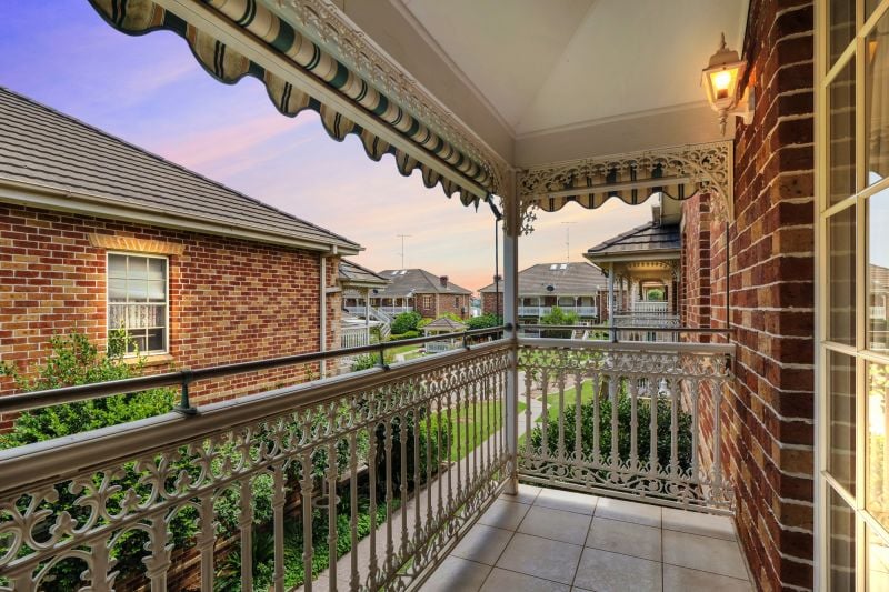 Beautiful Floor Over 55's living