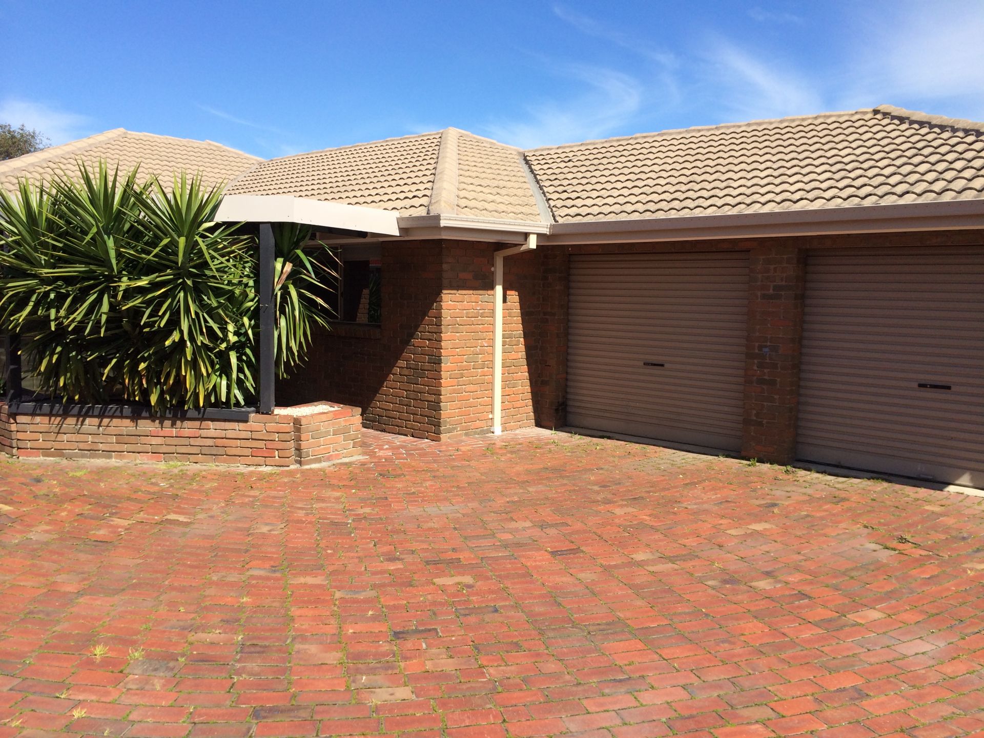 PERFECTLY LOCATED FAMILY HOME!!!