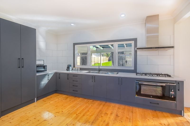 22 Hobbs Crescent, Reservoir
