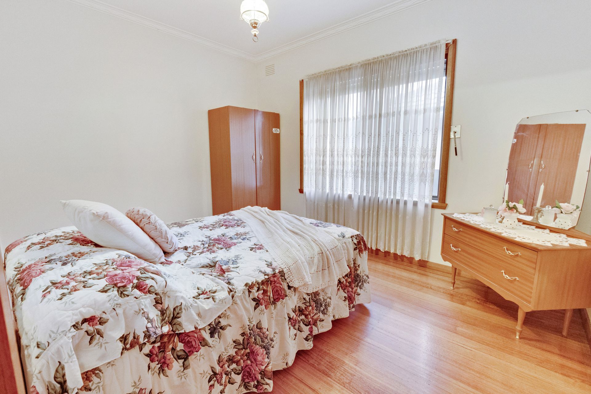 Solid Family Home in Quiet Location