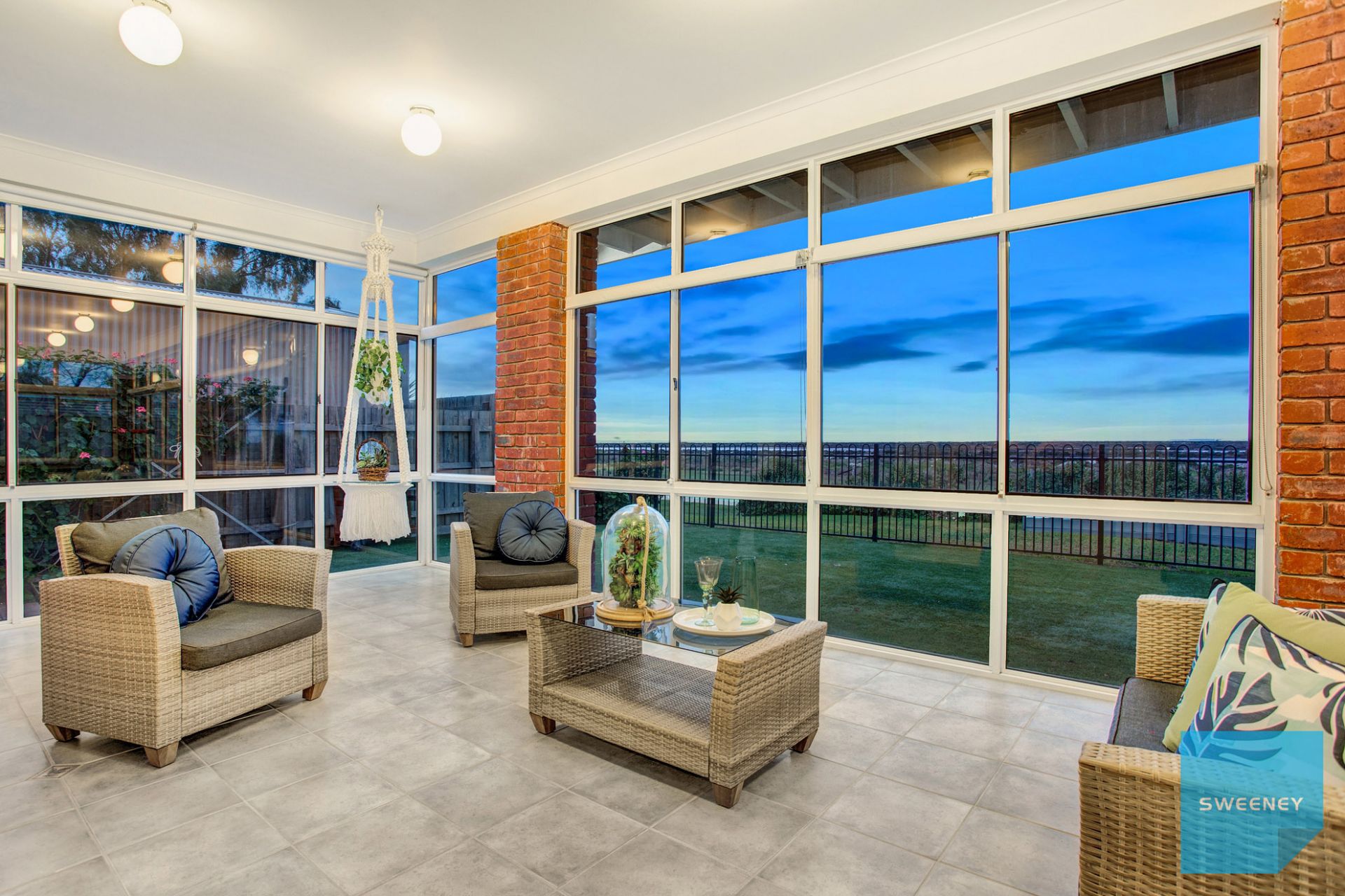 7 Hopkins Court, Altona Meadows - Thumbnail 8