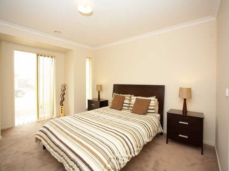 9 Villiers Dve, Point Cook - Thumbnail 7