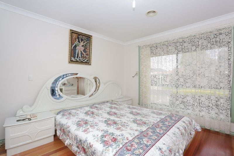 40 Padstum Avenue, Lalor