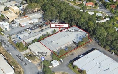 Newly refurbished industrial warehouse in prime location.