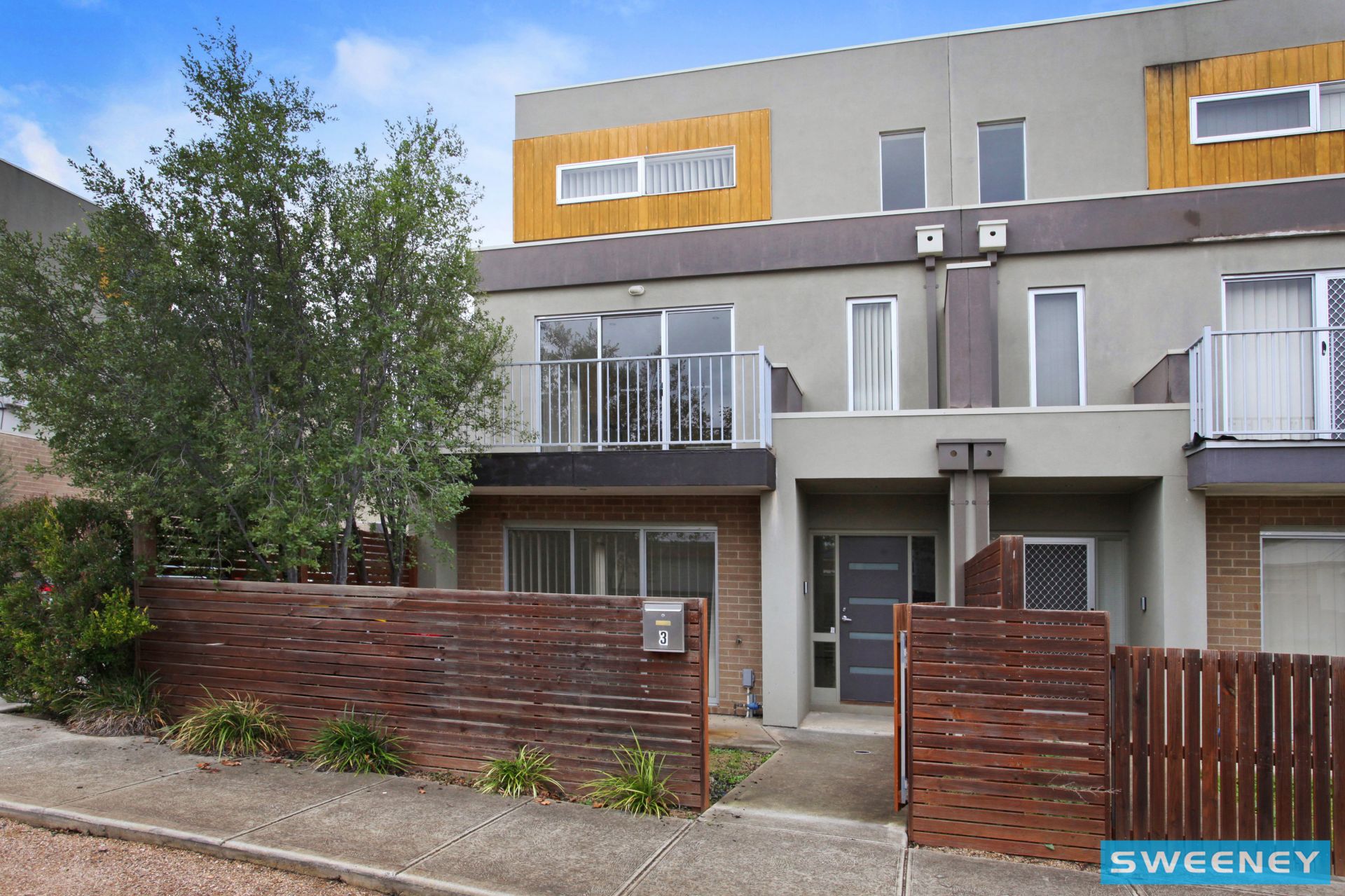 3/5-9 Strathvea Lane, Caroline Springs - Thumbnail 3