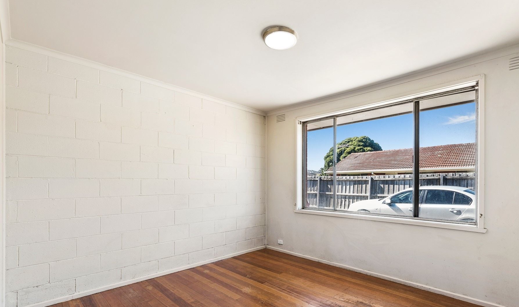 Affordable 2 Bedroom Unit with Courtyard