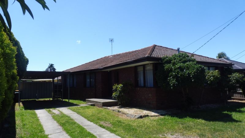 14 Regal Avenue, Thomastown