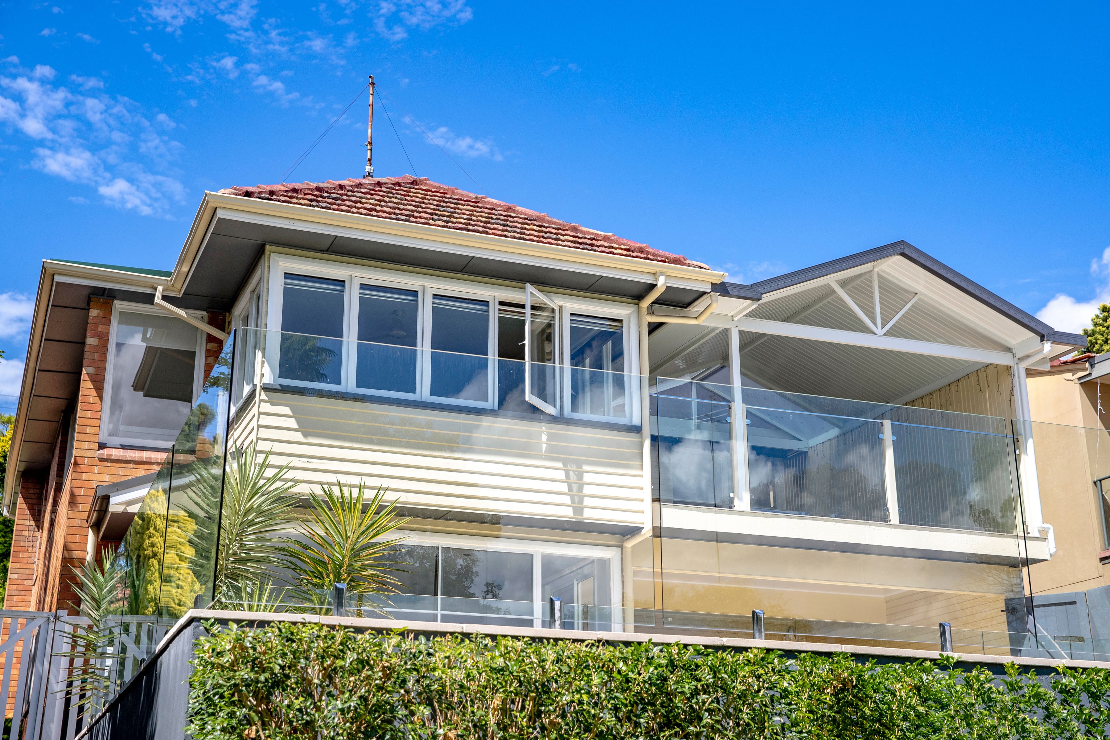 Sold property 26 Ridgeway Road New Lambton Heights , NSW 2305