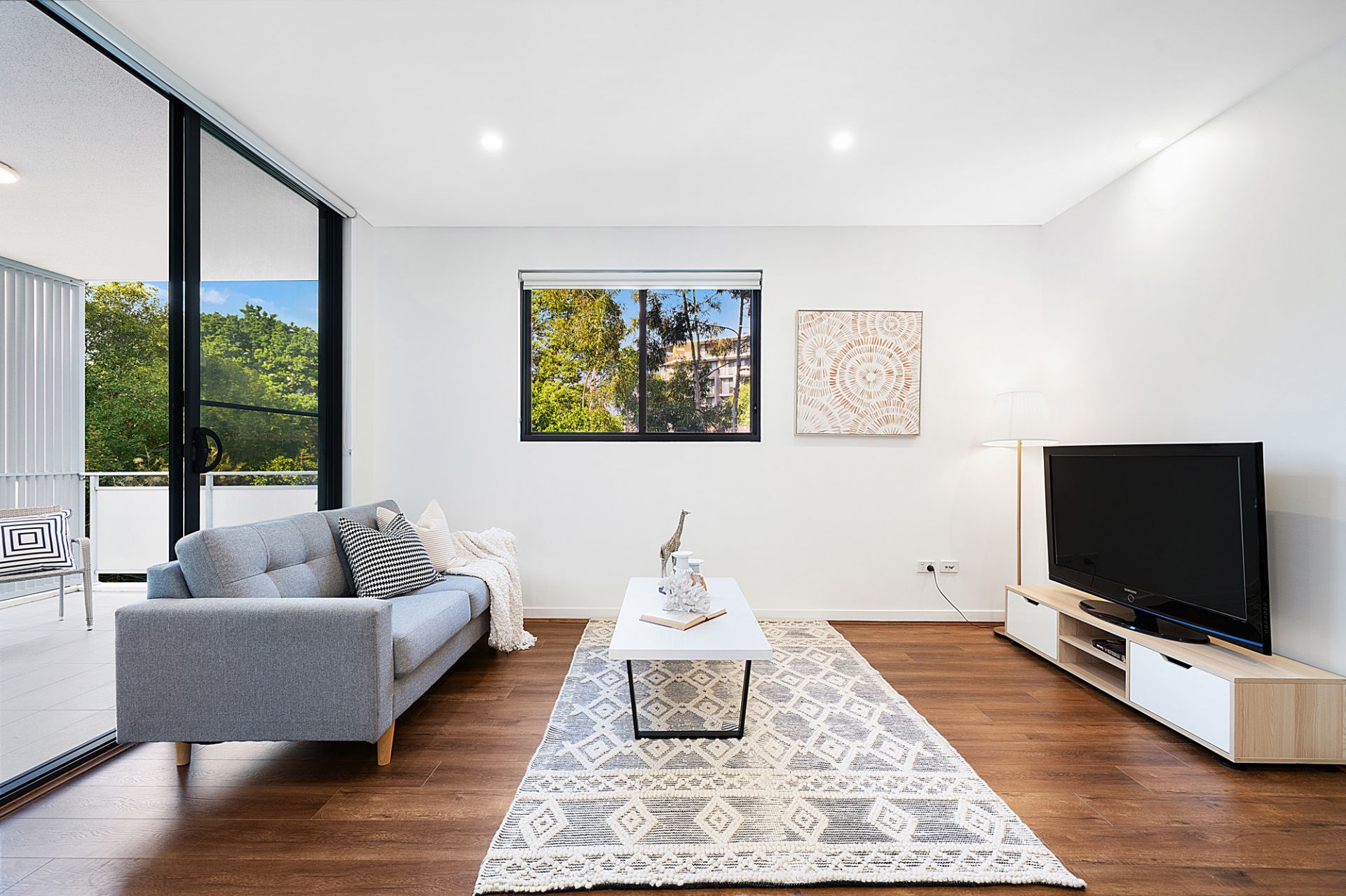 11/51-53 Loftus Crescent, Homebush, Homebush - Thumbnail 4