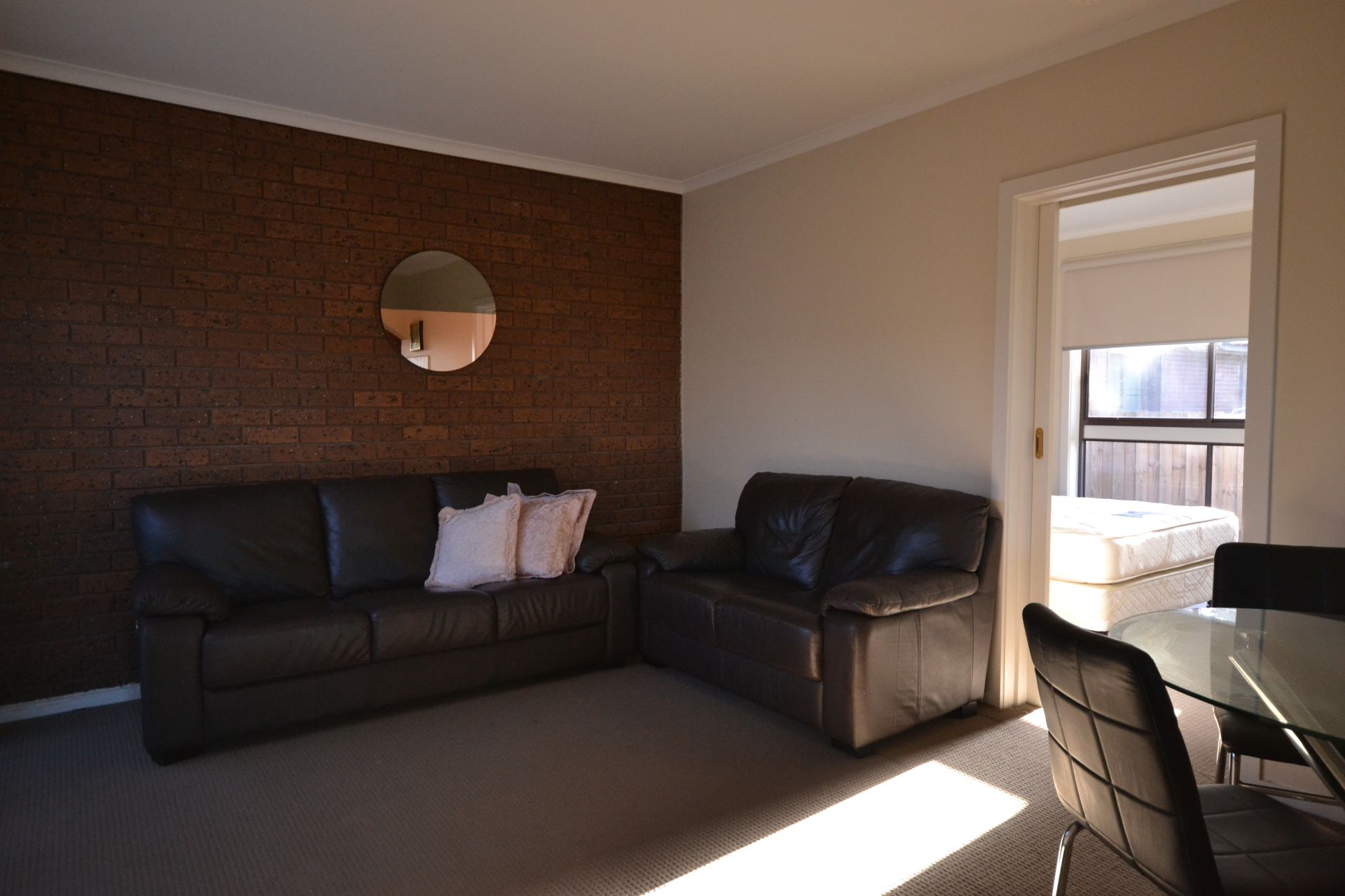 AVAILABLE NOW -  1 BEDROOM UNIT