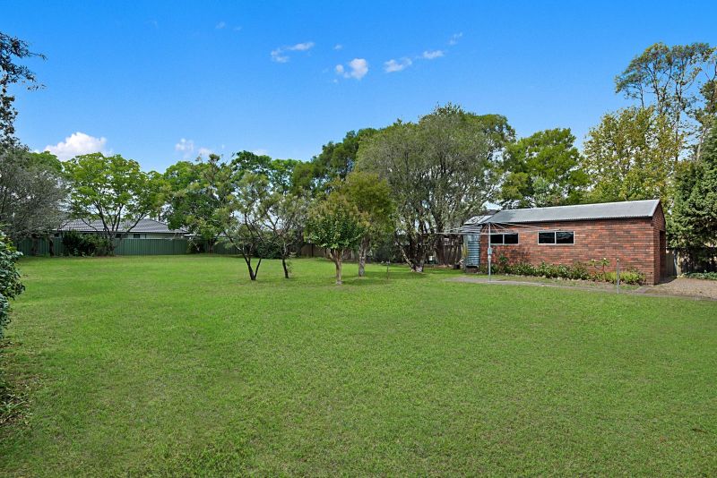 1/2 ACRE BLOCK - SUBDIVISION POTENTIAL, North Richmond - Thumbnail 5