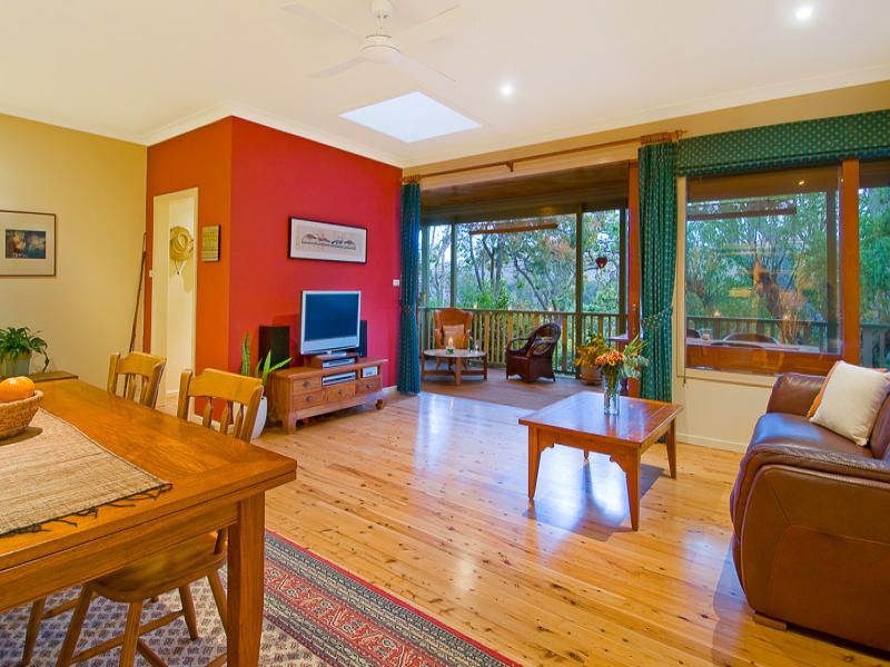 36 Dolphin Crescent AVALON NSW, Avalon - Thumbnail 2