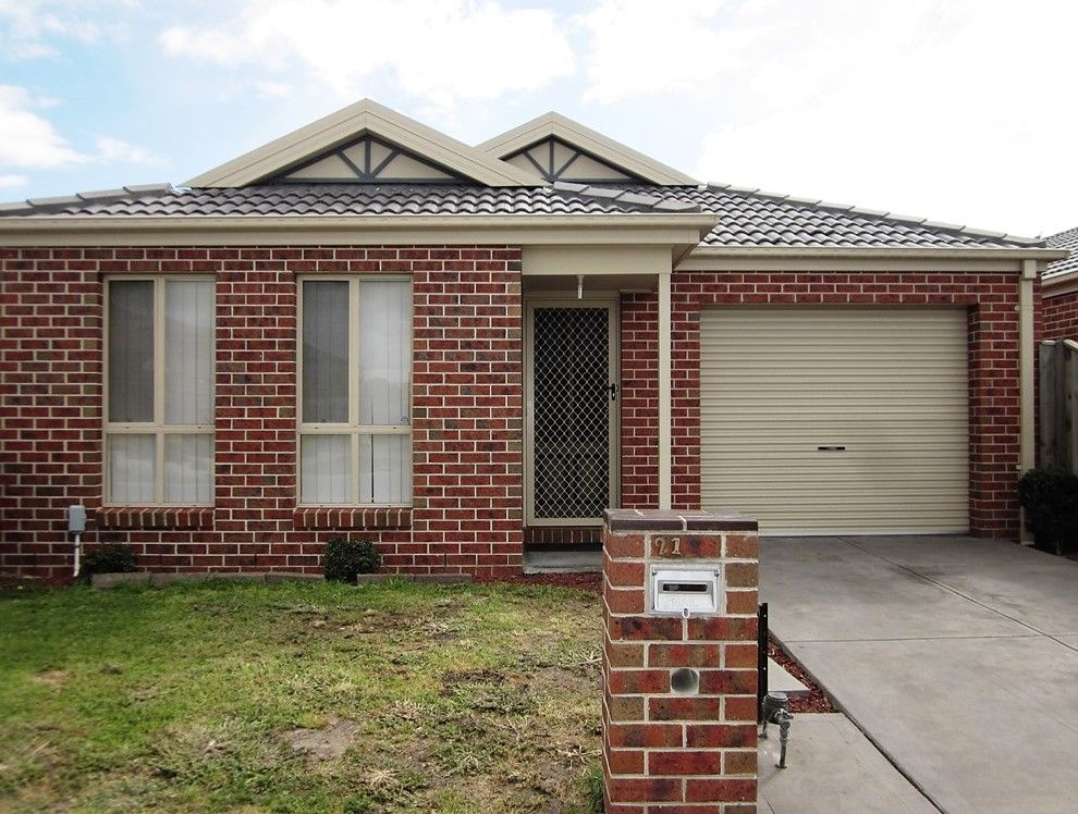 AFFORDABLE FAMILY HOME OPPOSITE PARK