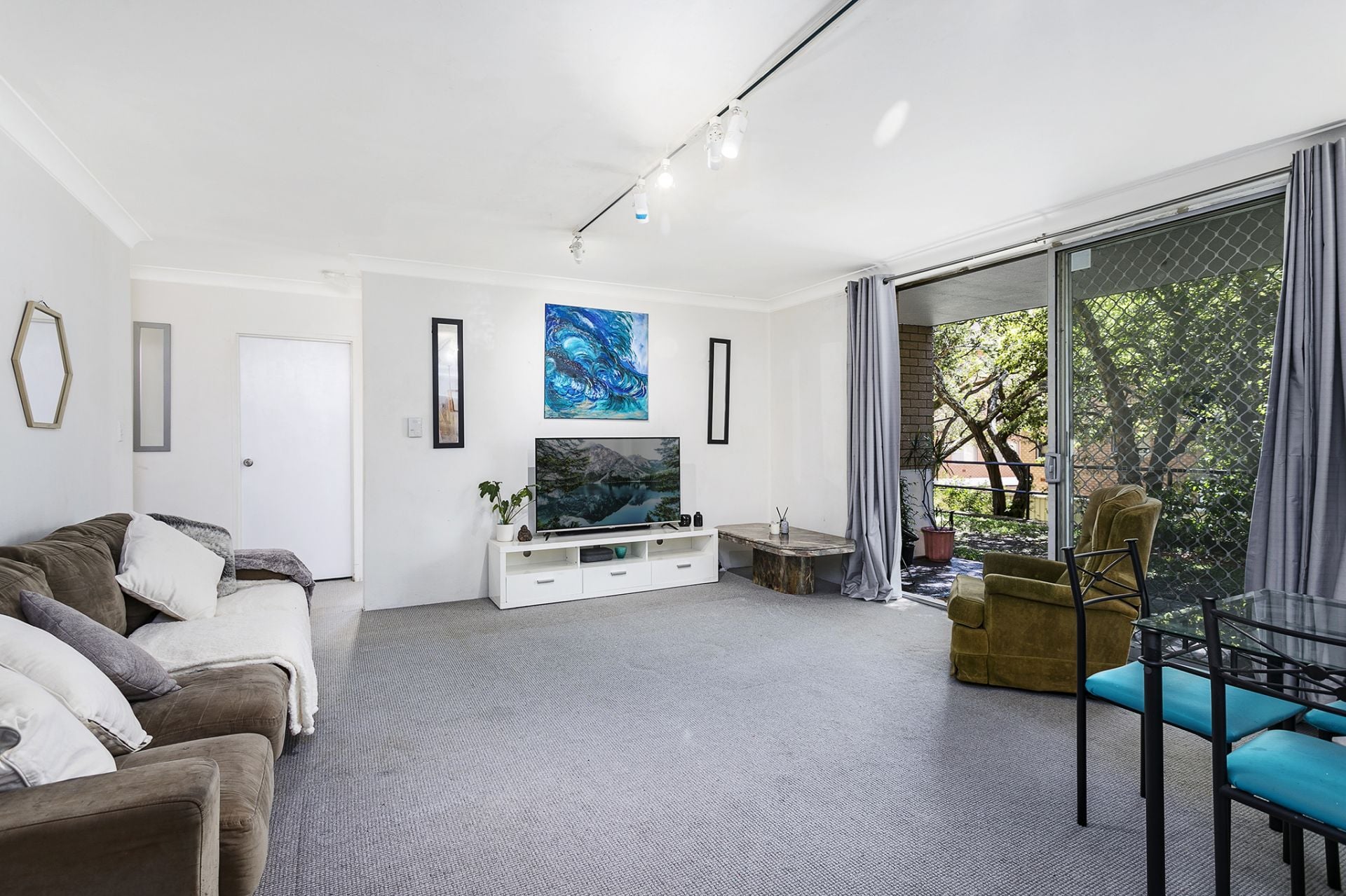 19/63-69 President Avenue Caringbah NSW, Caringbah - Thumbnail 2