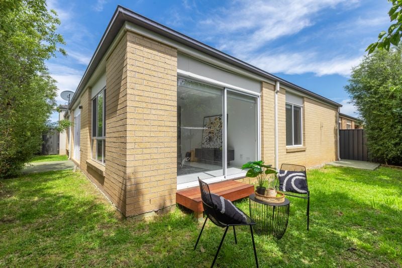 42 Borrack Crescent, Mernda