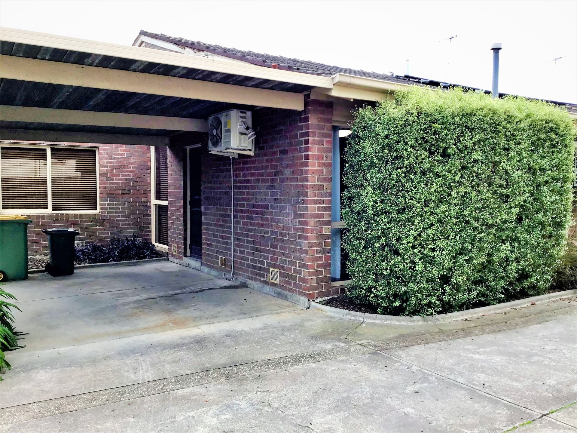 Immaculately Presented Villa Unit