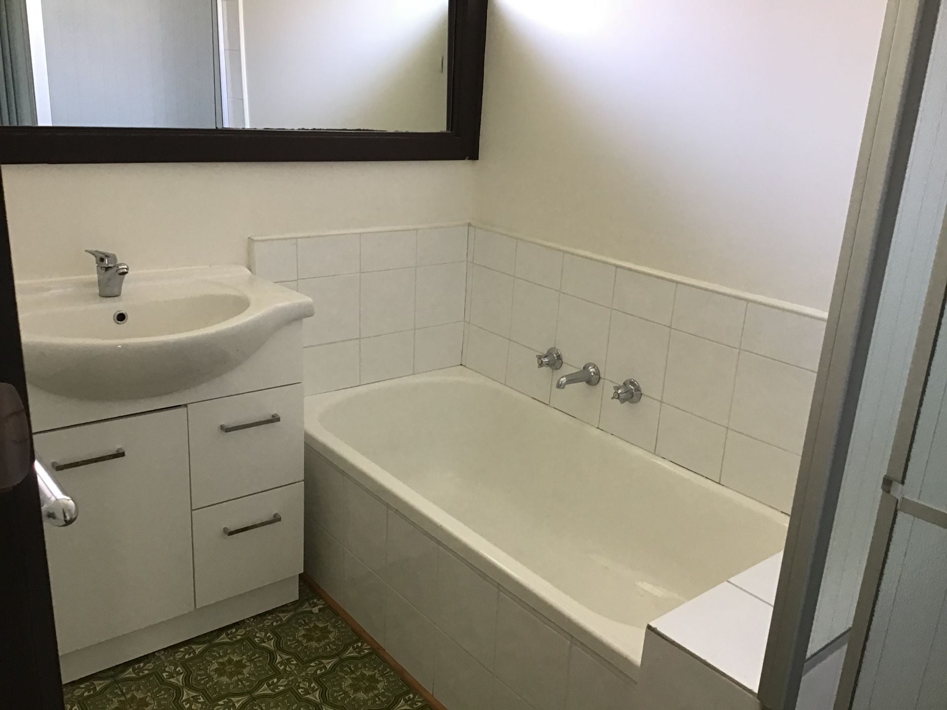 Neat and Tidy Two Bedroom In Quite Location !!!